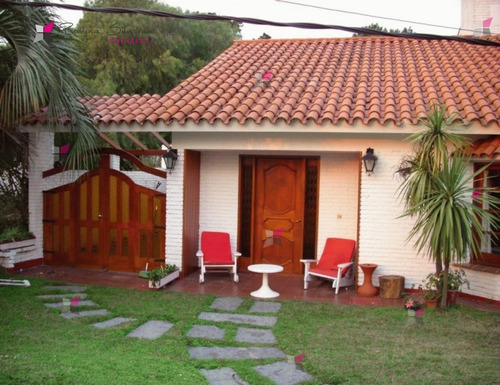 Alquiler Ideal Para Negocio !!- Ref: 7356