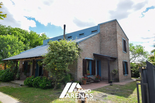 Casa En Venta,4 Dormitorios, Colonia Valdense #2488