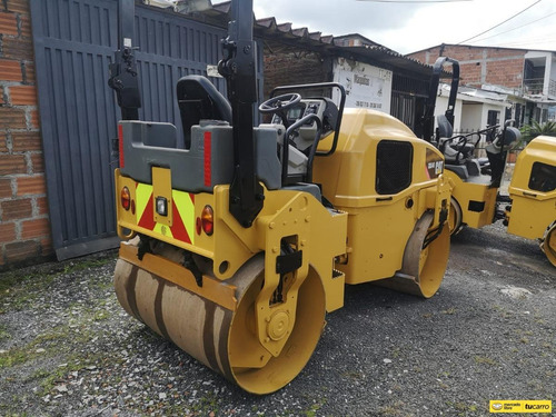 Imagen 3 de 11 de Caterpillar Cb34b
