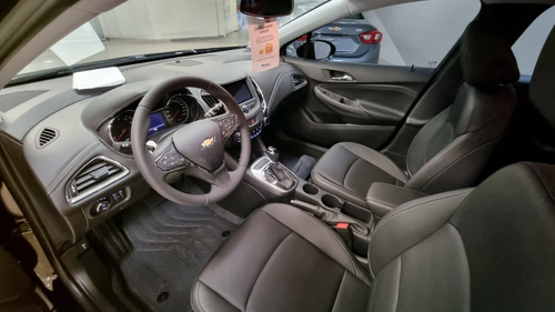 Imagen 9 de 16 de Chevrolet Cruze Lt At 4 Puertas 0km 2022 Lucila Del Mar