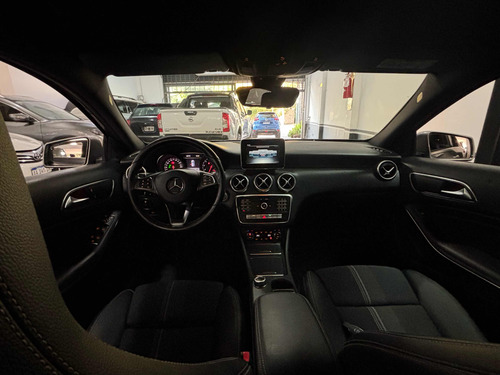 Mercedes-Benz Clase A 1.6 A200 Urban 156cv