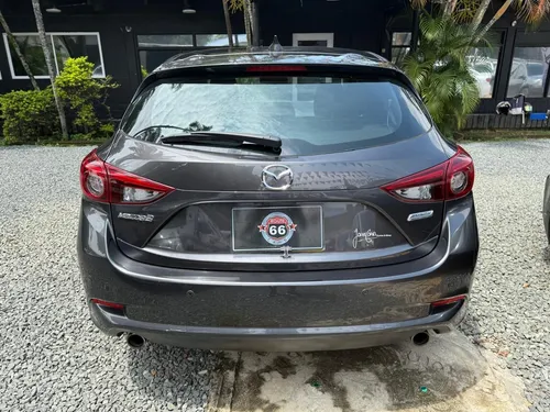 Mazda 3 2.0 Touring At