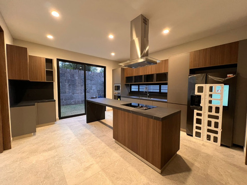 Casa En Venta En Metepec, Providencia