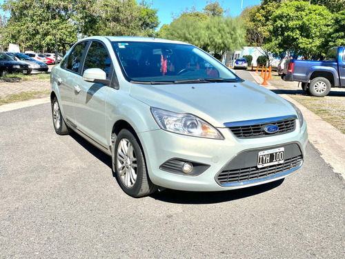 Ford Focus 2 2.0 Ghia At