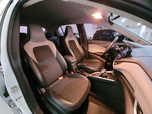 Imagem 5 de 8 de Chevrolet Onix 1.0 Turbo Premier Automatico