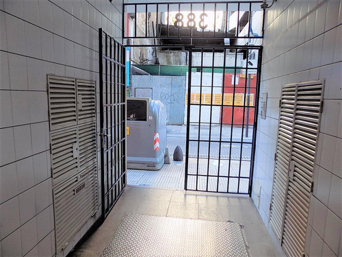 Imagen 29 de 30 de Venta Oficina 2 Amb San Nicolas Centro Luminosa Baño Completo
