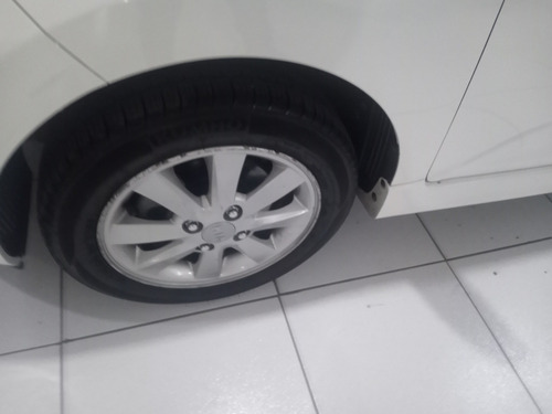 Imagem 13 de 15 de Kia Picanto 2013 1.0 Ex Flex 5p