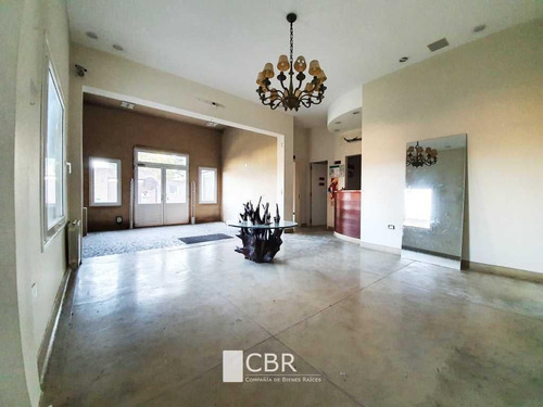 Imagen 9 de 30 de Inmueble Comercial De 1060 M2 Cub. - Consultorios - Gym - Pileta - Cocheras