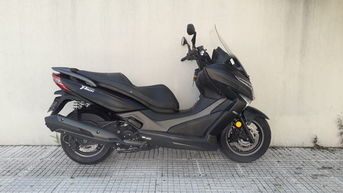 Imagen 2 de 8 de Kymco X Town 250 Xtown Excelente Estado En Brm !!!