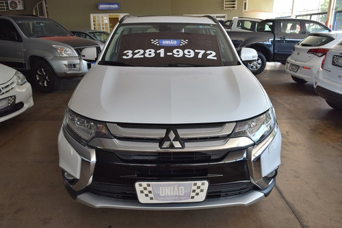 Mitsubishi Outlander 2.2 4x4 Diesel Automático 2016