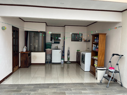 Vendo Casa En San Pablo, Residencial Privado Con Seguridad, Casa De 1 Piso, Con Patio