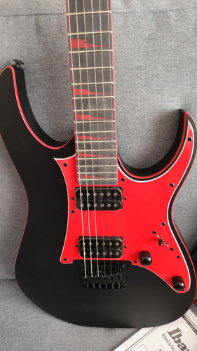 Guitarra Ibanez Gio Grg131dx Negro Mate Y Rojo Nueva En Caja Diestro Negro Maple (Usado)