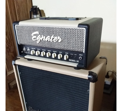 Egnater Rebel20+ Caja Dean Markley C/celestion  Classic Lead