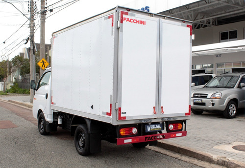 Imagem 2 de 11 de Hyundai Hr 2.5 Hd Turbo Diesel Manual 6m - 2020 - Branco