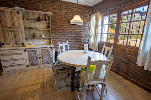 Casa Chalet En Venta En Bella Vista, San Miguel, G.b.a. Zona Norte