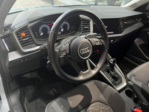 Audi A1 Sportback Tfsi Stronic 125cv