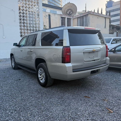 Chevrolet Suburban 5.3 Suburban - Ls V8 2da Banca At