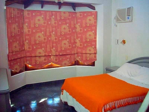 Casa En Venta, Jones 60, Marcos Paz Cód. 2061-