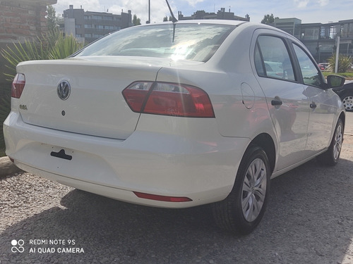 Volkswagen Gol Sedan 1.6 Power 101cv 2020