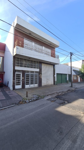 Imagen 1 de 30 de Deposito Con Vivienda U Oficina Construcción De Calidad Ideal Centro De Distribución Para Entendidos En Importante Punto Geográfico Del Amba