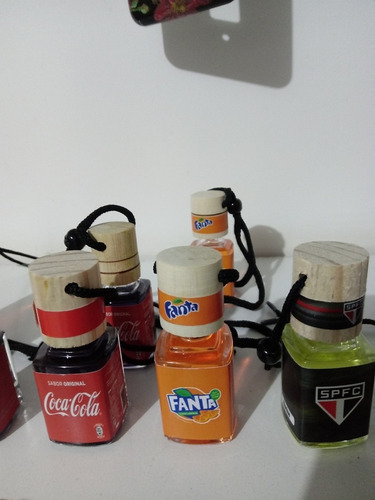 Imagem 2 de 5 de Perfume Para Carro E Casa