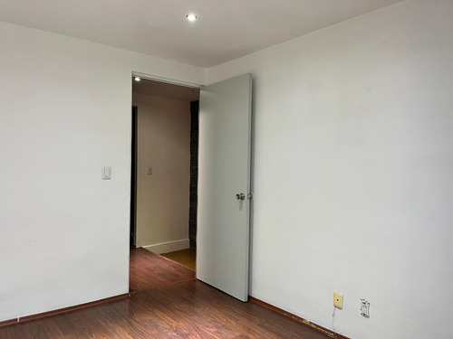 Casa En Venta En Paseos De Tecamac, Tecamac