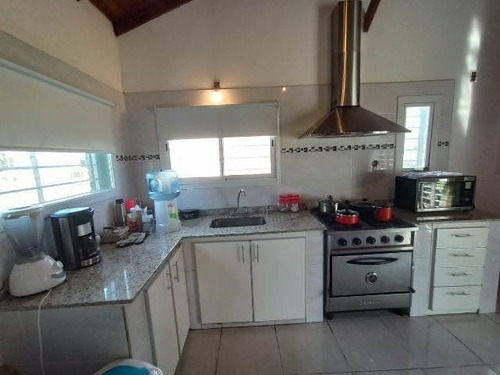 Imagen 3 de 14 de Chalet 3 Amb En Miramar