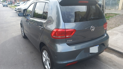 Imagen 4 de 4 de Volkswagen Fox 2017 1.6 Trendline