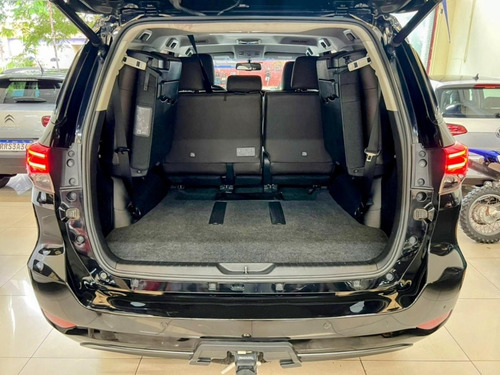 Toyota Hilux SW4 2.7 SRV 7 LUGARES 4X2 16V FLEX 4P AUTOMÁTICO