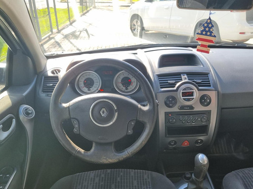Renault Megane 1.6 Dynamique 16v Flex 4p Manual