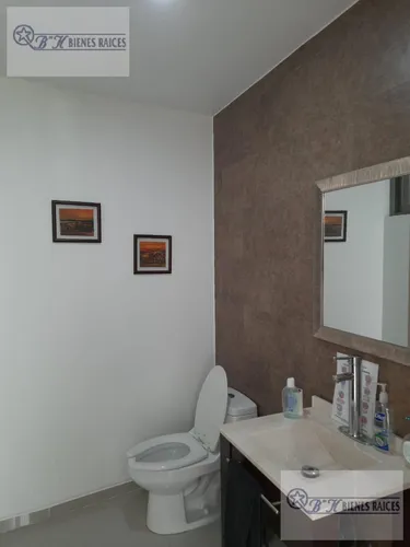 Casa En Venta-renta, La Herradura Amplia, Excelentes Espacios, Iluminada