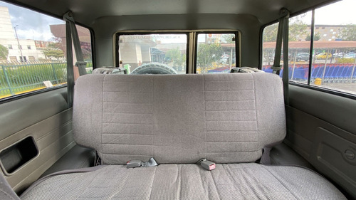 Imagen 13 de 18 de Toyota Land Cruiser