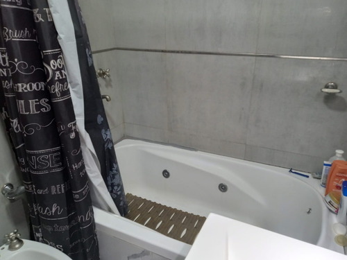 Exc. Duplex 4 Amb. Con Cochera