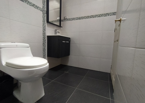 Imagen 10 de 13 de Townhouse En Venta En Urb. El Piñal, #23-13132. More 04145981129