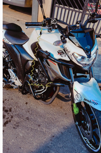 Imagem 1 de 6 de Yamaha Fazer250