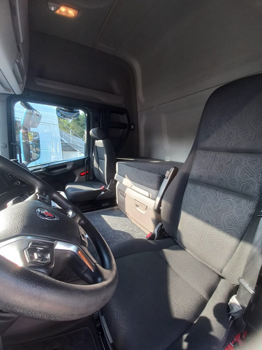 Scania R 450 - 4x2 - Ano 2022/2023 - Rogério Caminhões