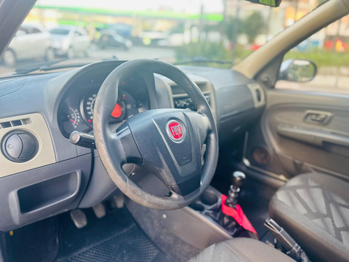 Fiat Palio 1.0 Fire Celebration Flex 5p