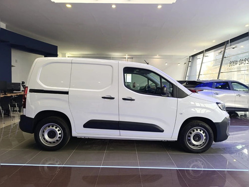 Peugeot Partner 2024