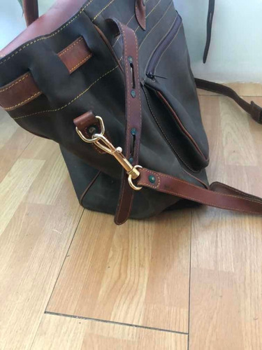 Bolso De Mano 100% Cuero Con Manijas Y Tira Para Colgar.