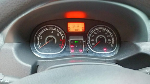 Renault Sandero 1.6 Automatic