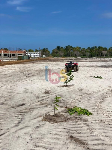 Imagem 9 de 13 de Vendo Terreno Com 550m² - 8059
