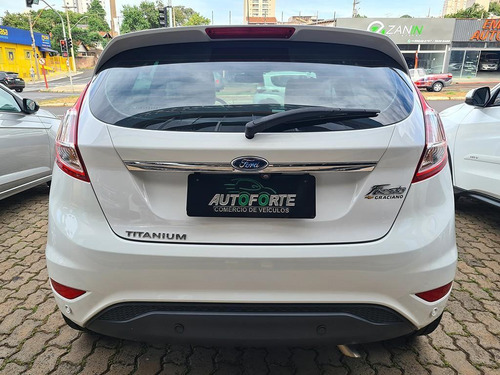 Ford Fiesta 1.6 TITANIUM AUTOMATICO