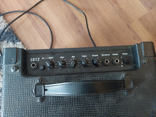 Guitarra Electrica Ibanez Modelo Rg350 Con Funda Y Amplific (Usado)