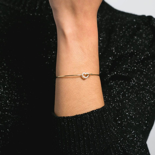 Imagem 4 de 5 de Bracelete Coração - Dourado