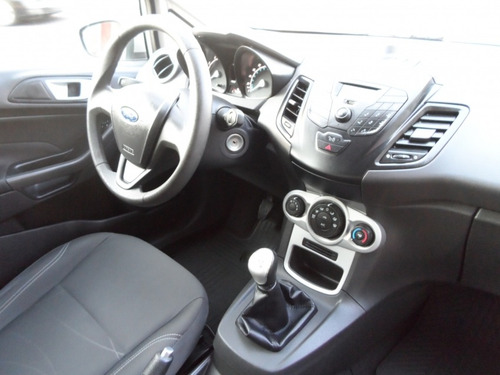 Imagem 7 de 11 de Ford New Fiesta 1.6 Se Hatch Mec