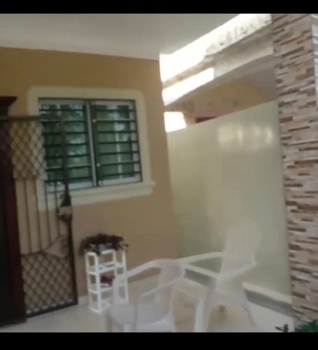 Imagen 2 de 14 de Casa En Santiago