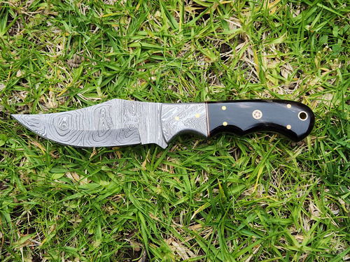 Cuchillo De Caza Acero Damasco Mango Hueso De Toro Color Negro
