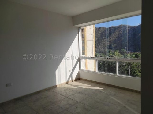 Imagen 5 de 10 de Apartamento En Venta En La Esperanza Res. Luna Sol 22-20448 Mvs