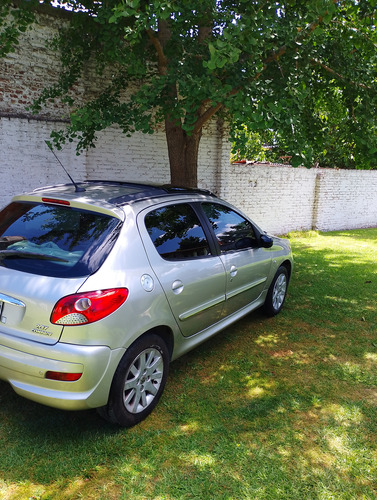 Peugeot 207 1.6 Feline 106cv Tiptronic