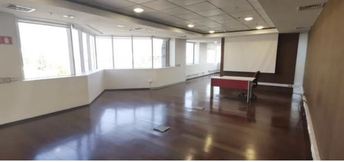Excelente Oficina Ubicada En Providencia